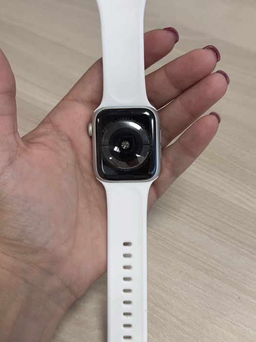 Apple watch 4 series 44 mm