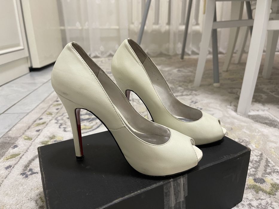 Продам туфли