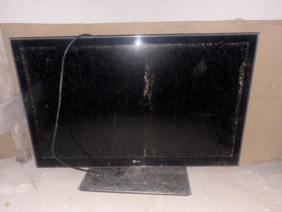 Телевизор бу для запчасти