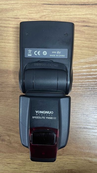 Вспышка YN560 III YongNuo Speedlite продам срочно