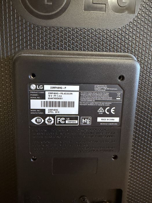 Монитор LG FullHD
