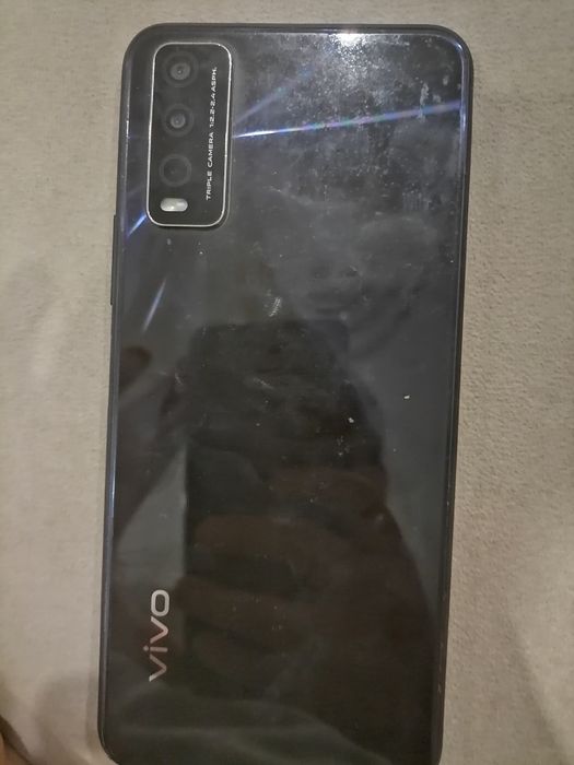 Vivo v2027 почти идал
