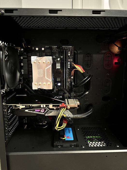 Геймърски компютър i5-9600k | RX-5500 XT