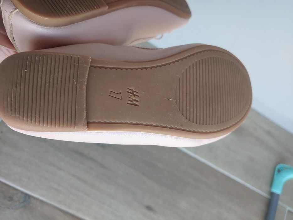 Отдам туфельки H&M