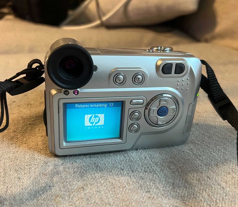 Aparat foto digital HP Photosmart 850 functional, card inclus