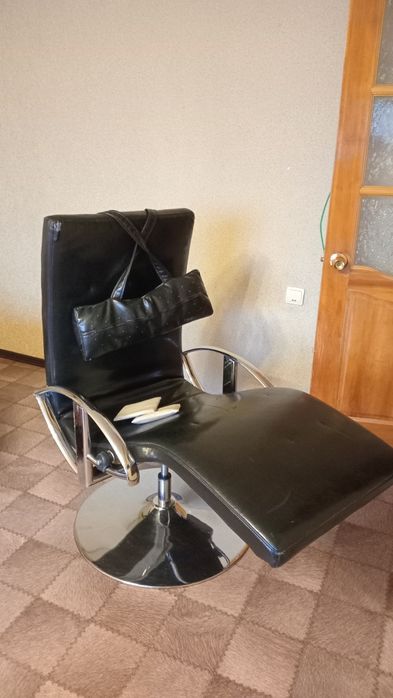 Продам кресло б/у