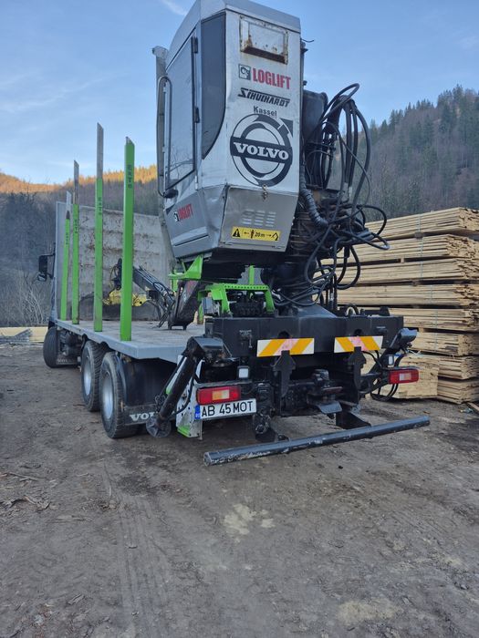 Vând  sau schimb camion volvo cu macara