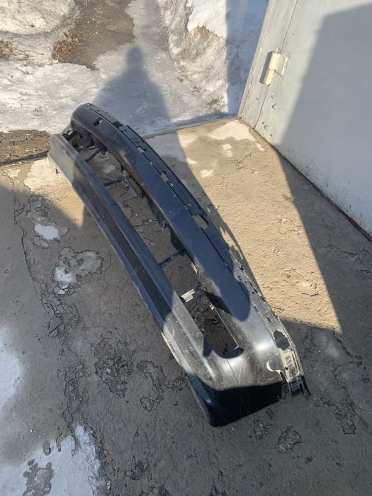 Bmw e38 передний бампер КАРАГАНДА