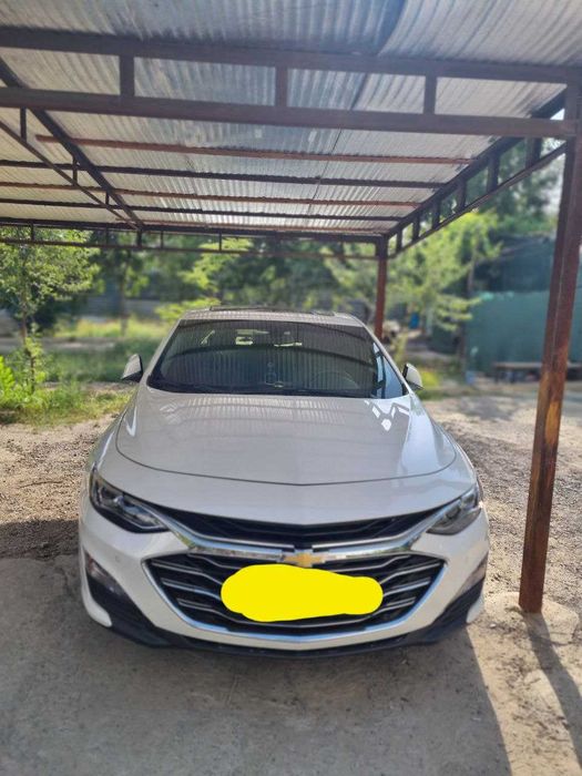 2х комнатная квартира, 1-й этаж