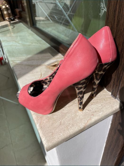 Дамски обувки 38 номер - 3 модела