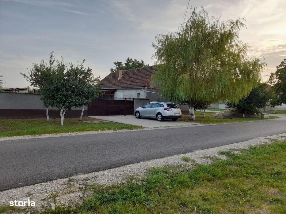 Casa poziție excelentă – Șimand (DN Arad-Oradea)