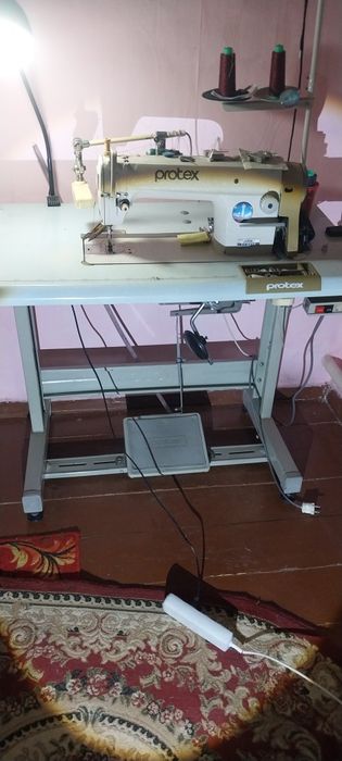 Швейная машинка бу