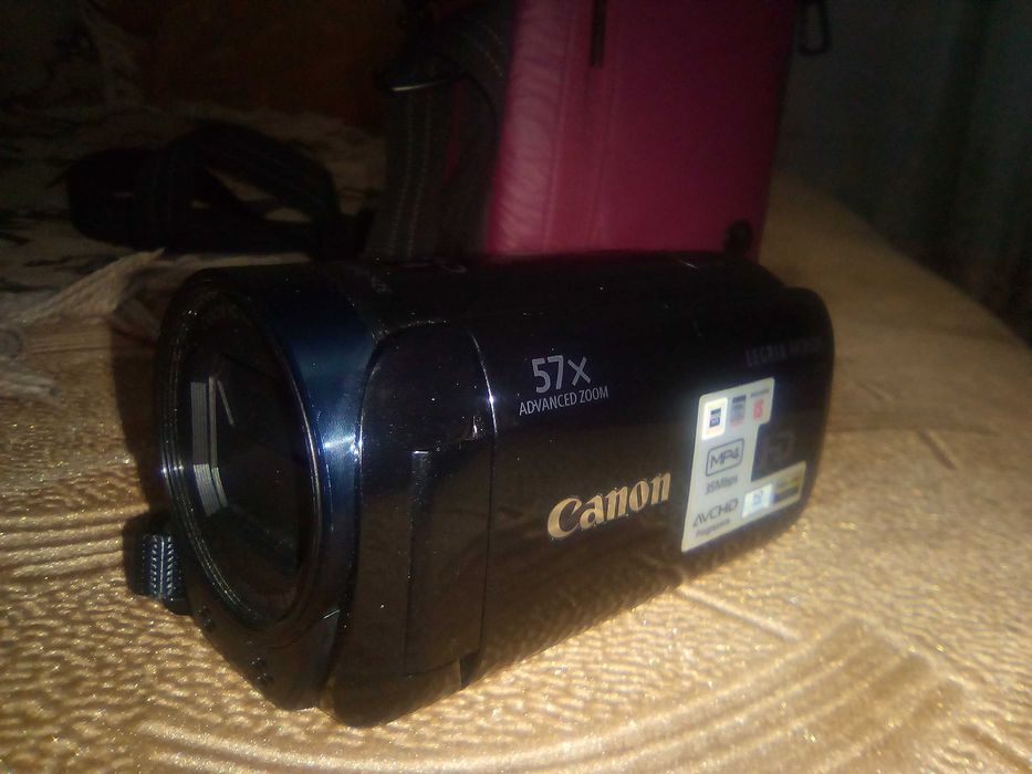 продам Видео камеру