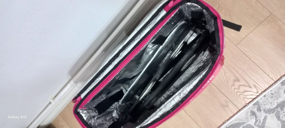 Vând ghiozdan Food Panda pentru livrari