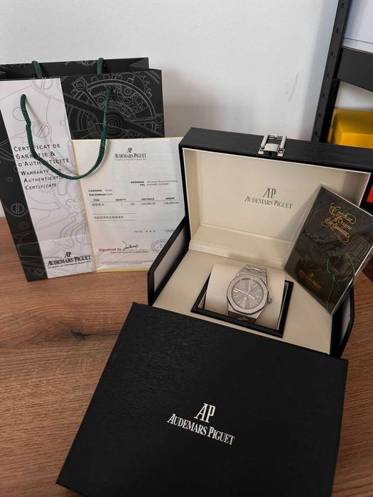 Ceas Audemars Piguet cadran gri