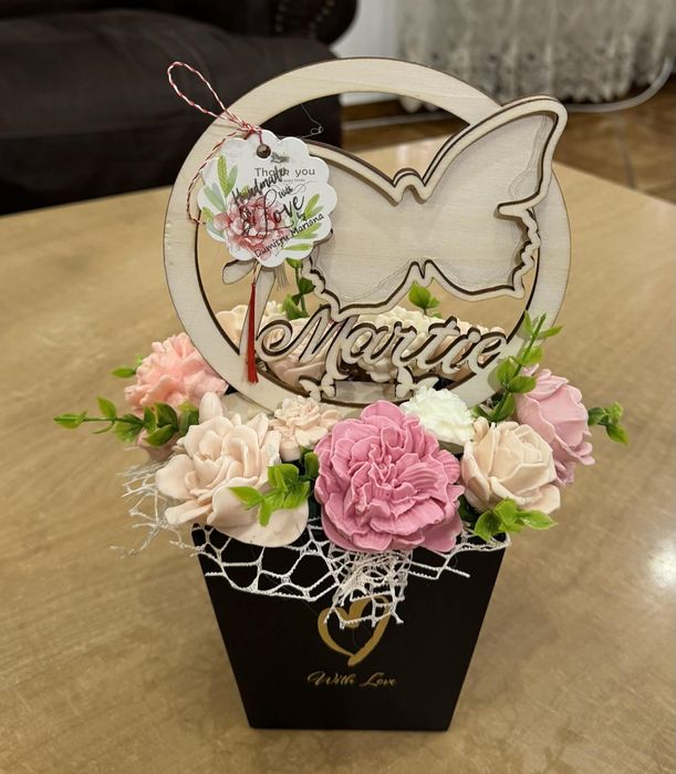 Buchete de trandafirii 51 de fire 250 de lei