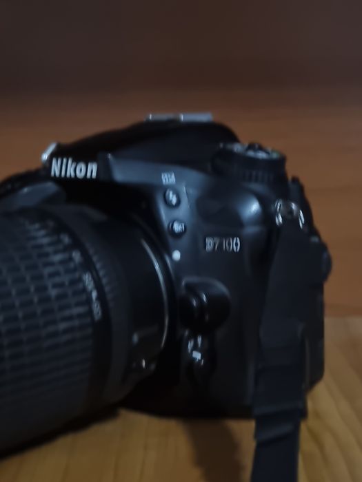 Pachet Nikon D7100