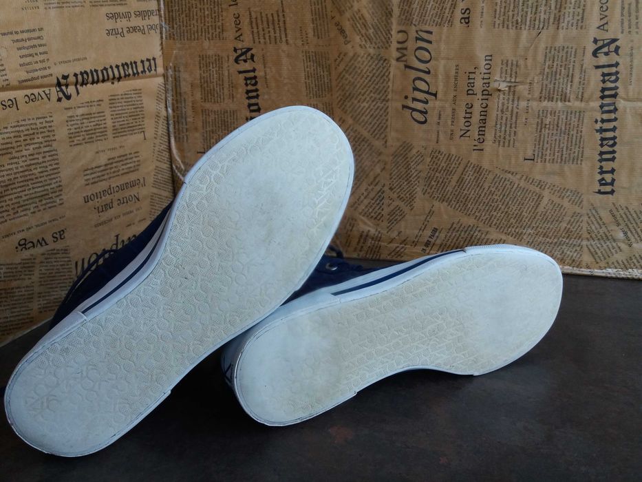 дамски кецове,гуменки,спортни обувки,маратонки,CALVIN KLEIN,37,момиче