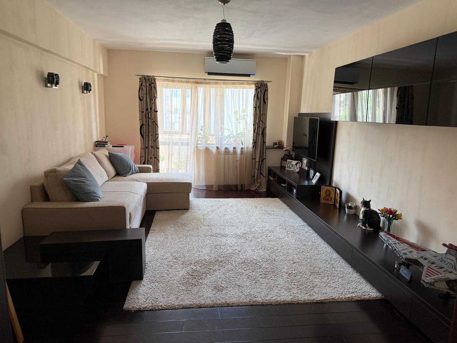 Apartament 4 camere