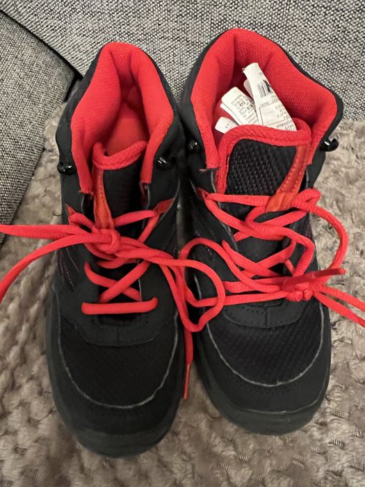 Ghete drumetie Dechatlon