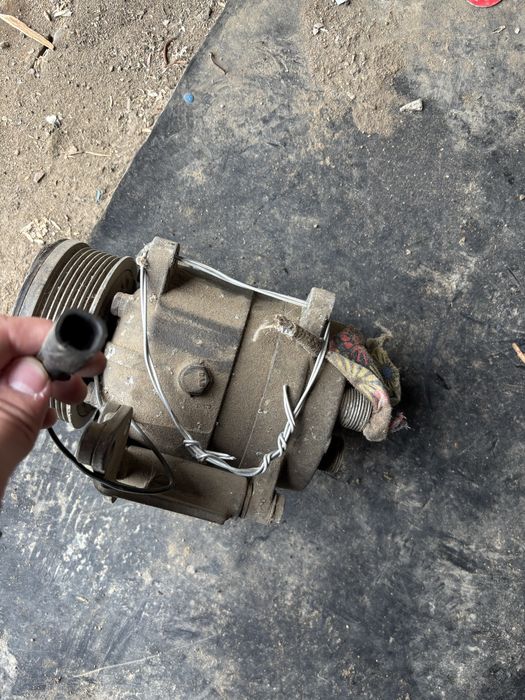 Компрессор кондиционера Passat B3 Harrison