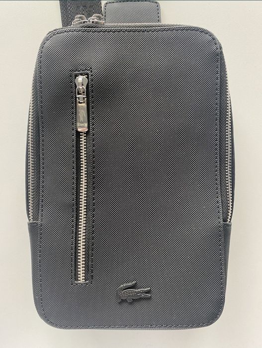 Продам сумку через плечо