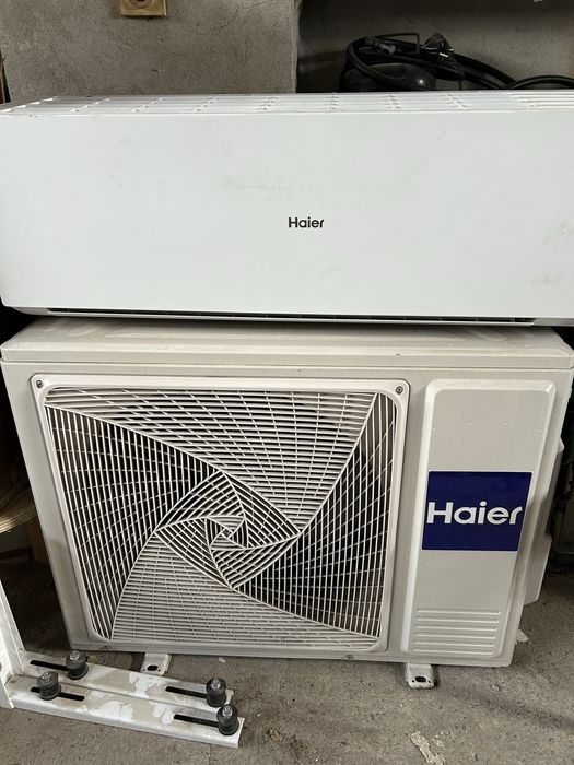 Продавам климатик Haier 12