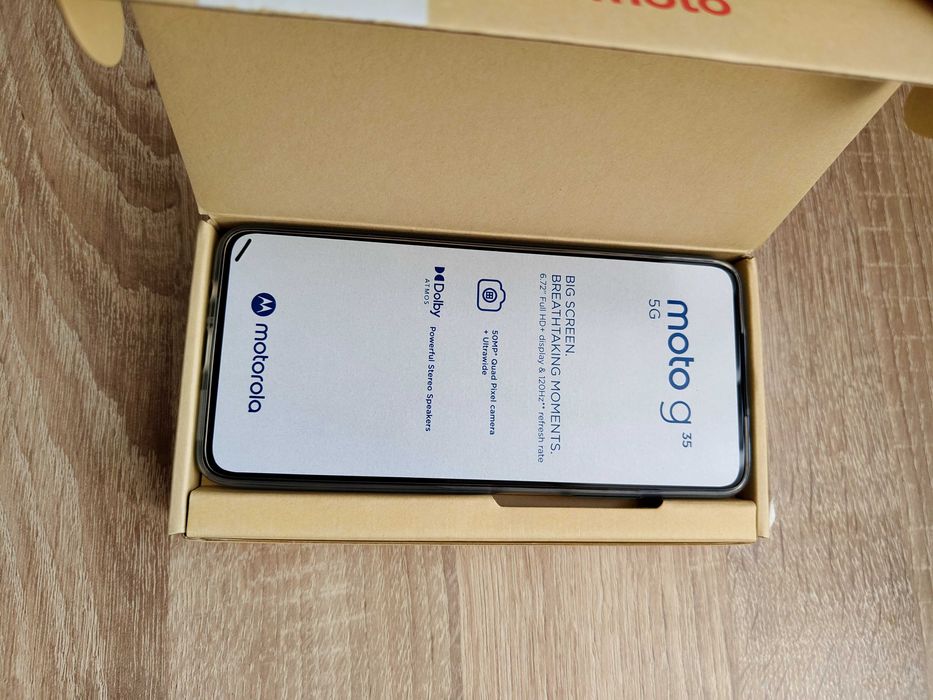 Телефон Моторола 5G g35 чисто нов!