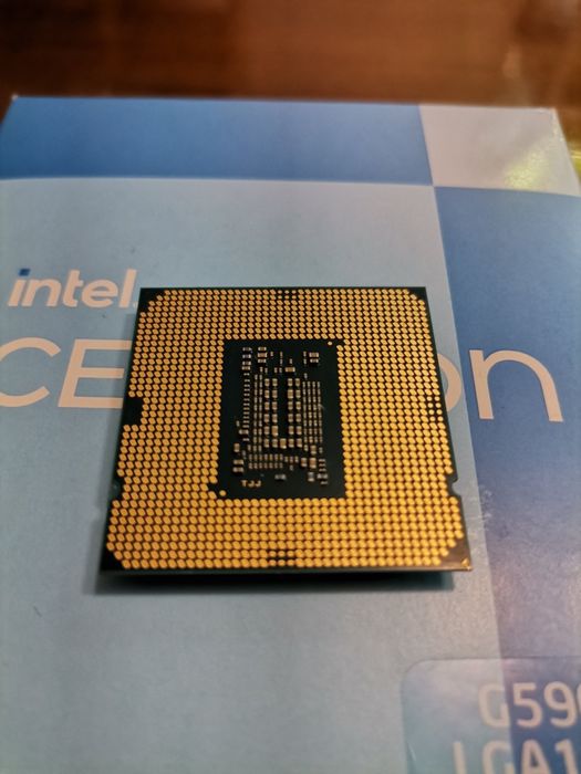 Intel celeron 5905 LGA1200