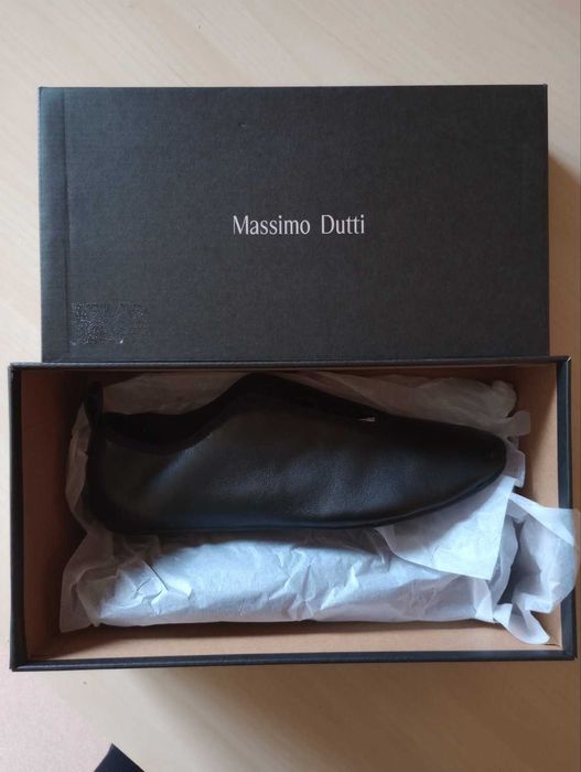 Нови балеринки Massimo Dutti