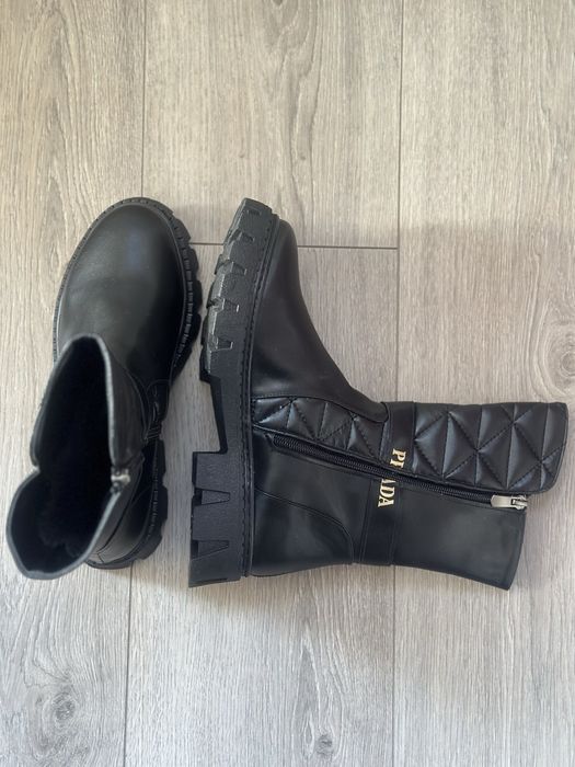 НАМАЛЕНИ Нови дамски обувки / ботуши Prada