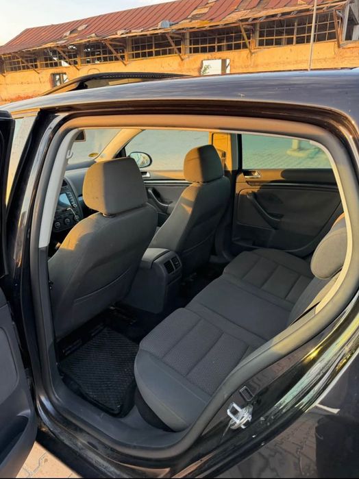 Volkswagen golf 5 gt