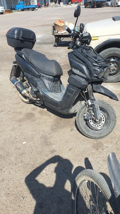 Продам мопед танк 150куб
