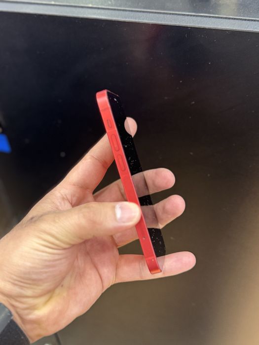 продам Iphone 12mini