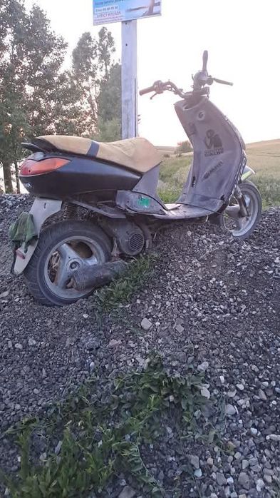 Vând/schimb scuter Peugeot vivacity70