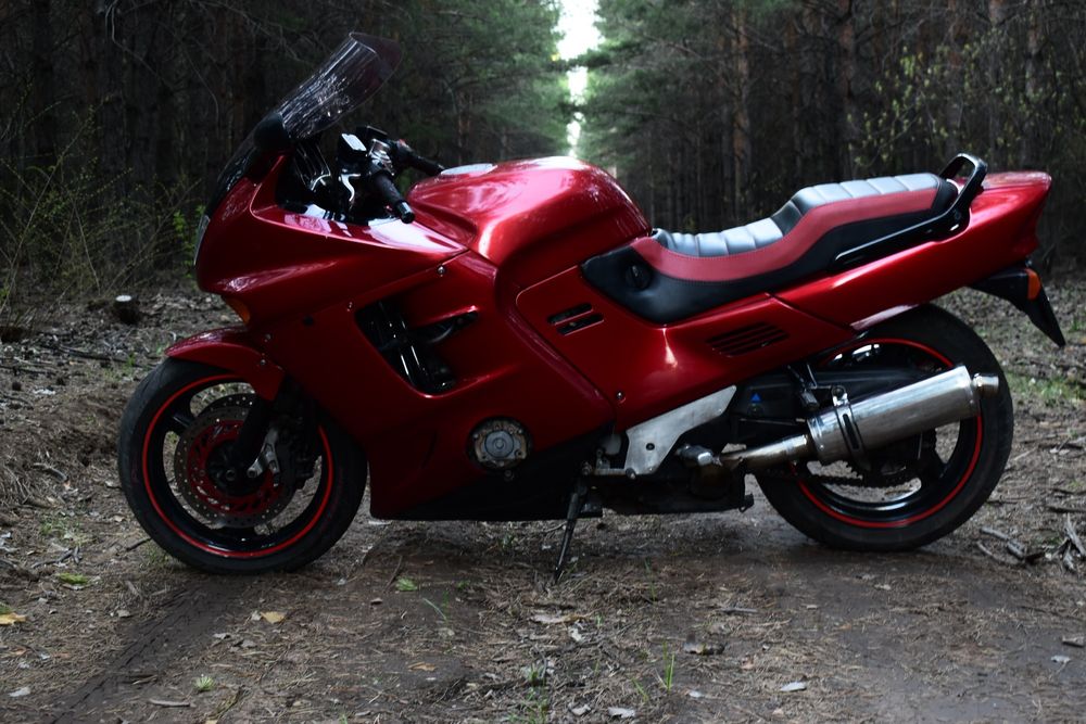 Продам Honda CBR1000