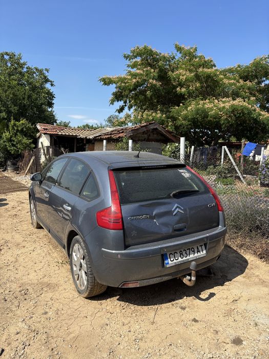 Продава се Citroen c4