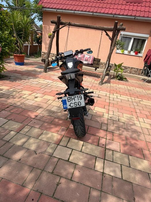 KTM Duke 125  2022