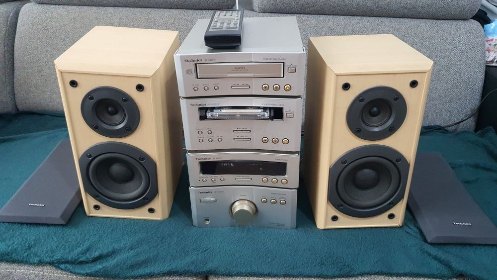 Sistem audio Technics SE-HD310 cu telecomanda