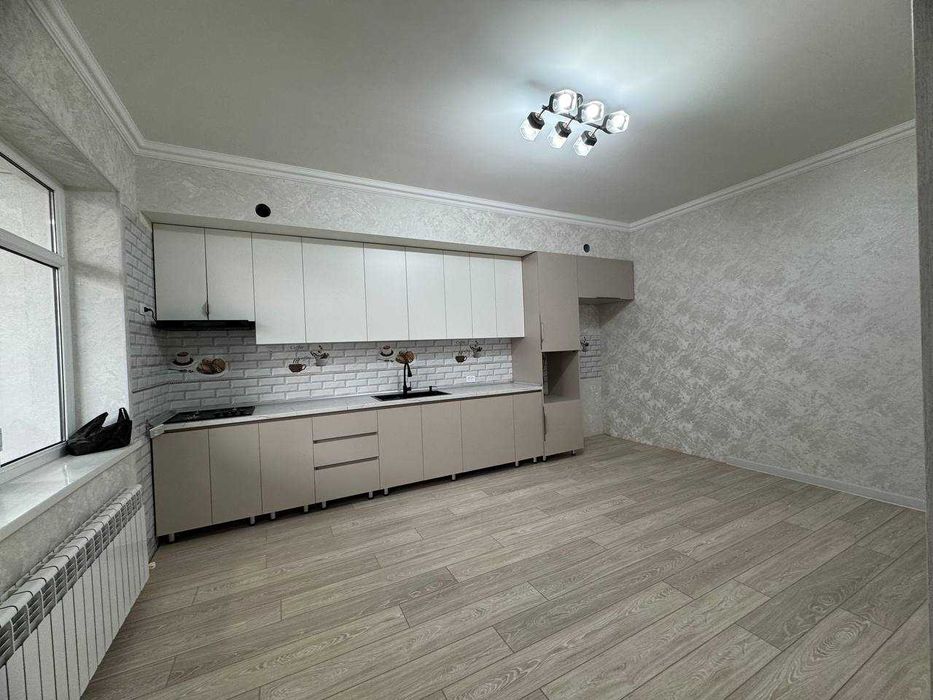 Сергели.Мунаввар Файз махалляси. 2.2сотихда 4хонали шинам уй сотаман .