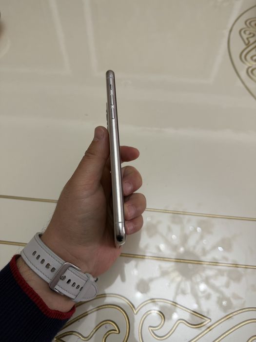 iPhone 11 Pro Max  EAC в идеальном состоянии