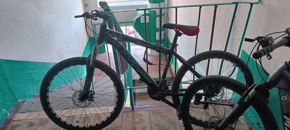 Два велосипеда продам