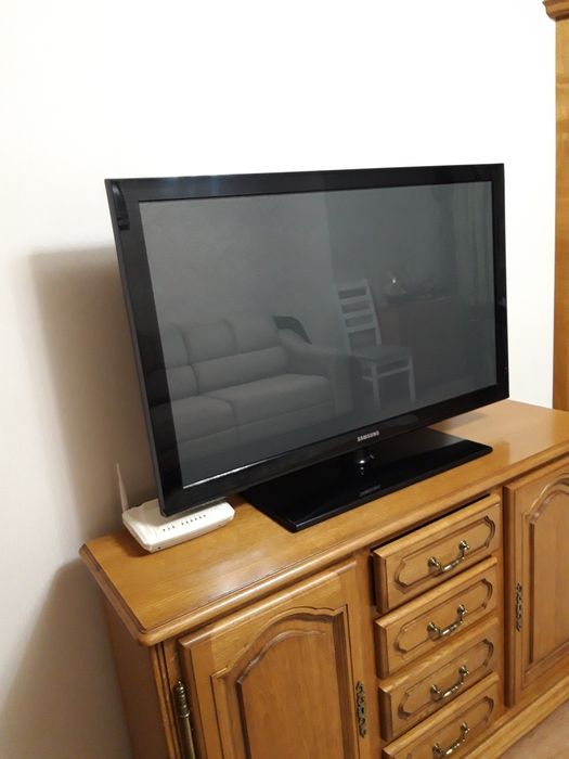 Телевизор samsung 108 см