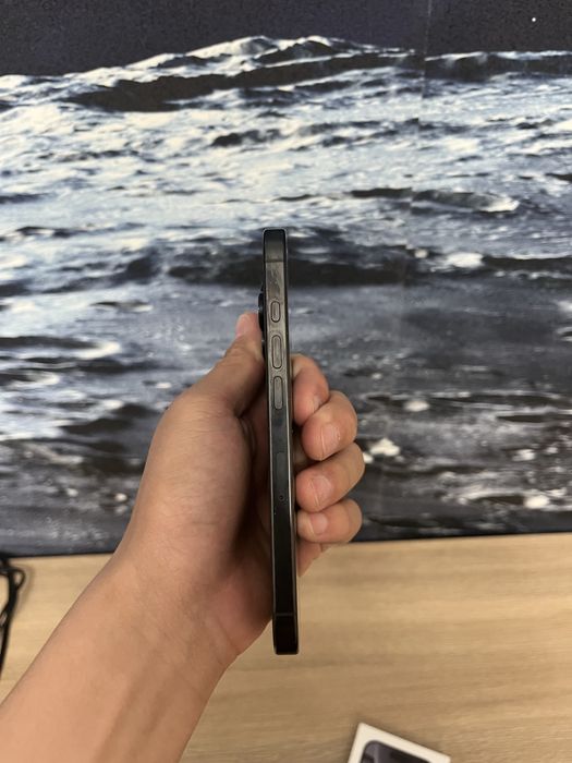 IPhone 16 pro 128 gb гарантия