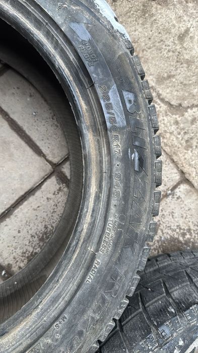 зимние шины в отличном состоянии