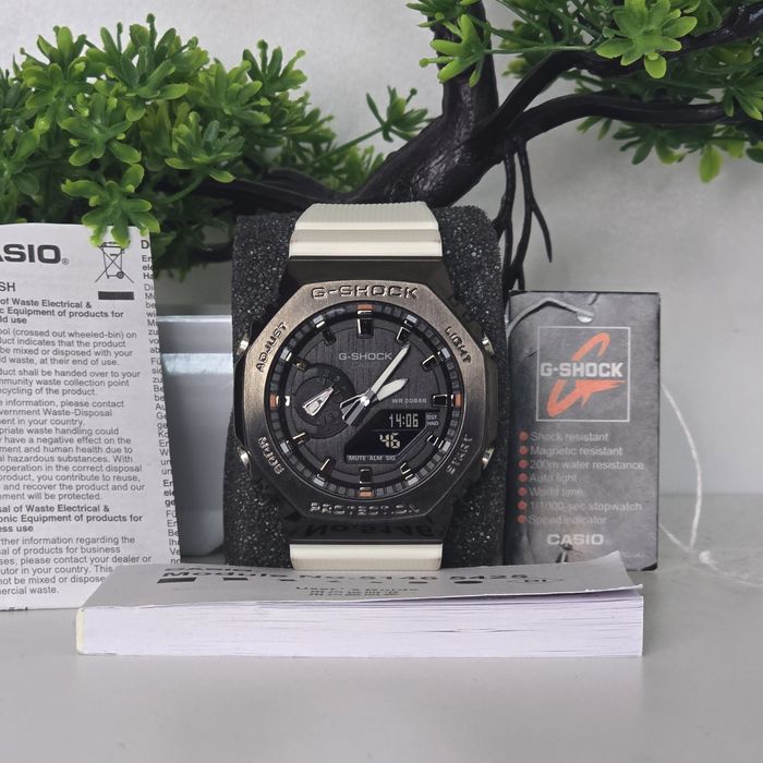 Ceas Casio G-Shock GM-2100A Carbon