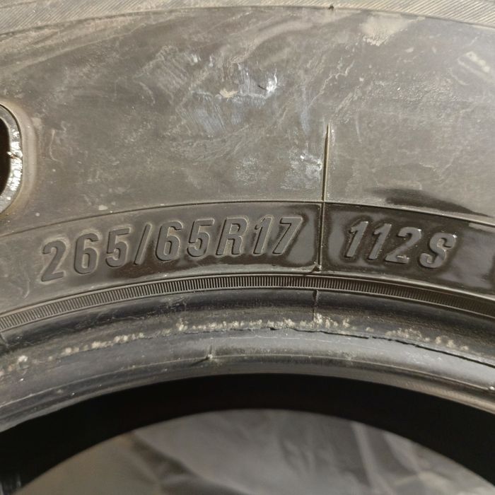 Шины  265/65R17 комплект