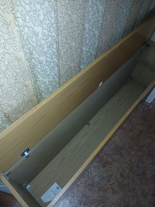 Продам шкаф-тумбу