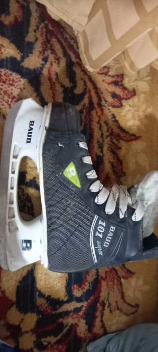 Продам коньки размер 39