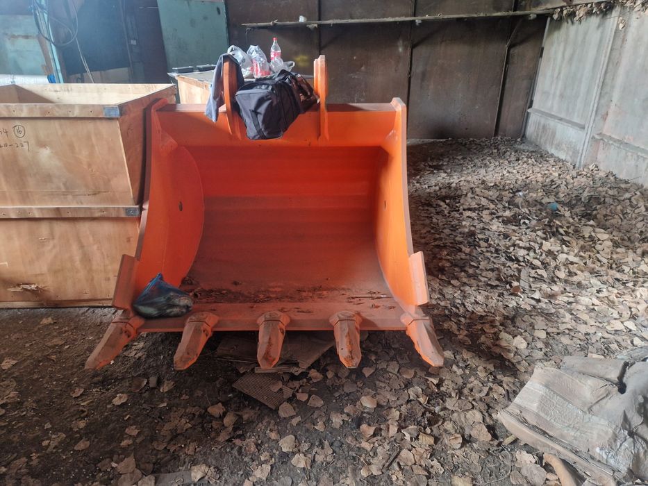 Продам ковши и вилы